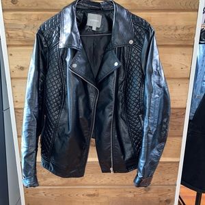 Super cute Leather Jacket!